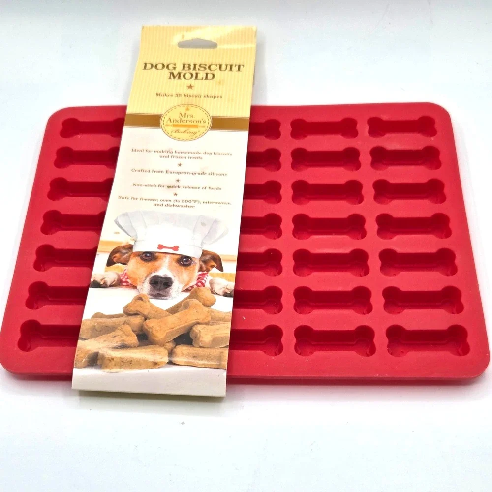 Mrs Anderson's Silicone Dog Biscuit Mold Makes 35 Biscuits